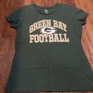 Women's Greenbay Packers shirt- Size medium